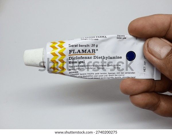 Flamar Cream 20g Methyl Salicylate+ Mephenesin + Methyl N